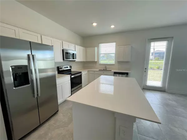 Davenport, FL 33896,422 BOGEY DR