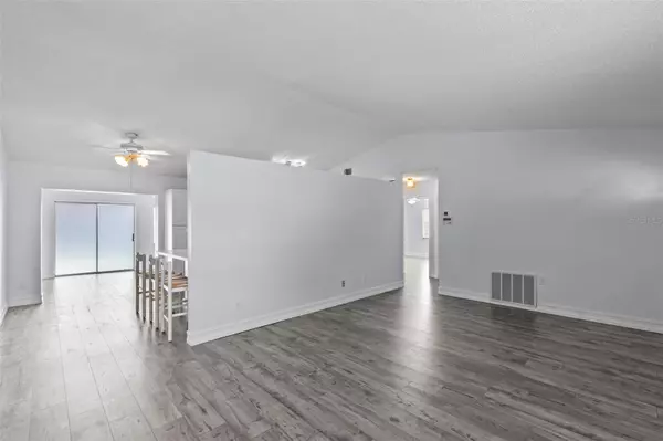 Orlando, FL 32837,2317 WOODLEAF CT