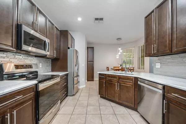 Oviedo, FL 32765,5444 WHITE HERON PL
