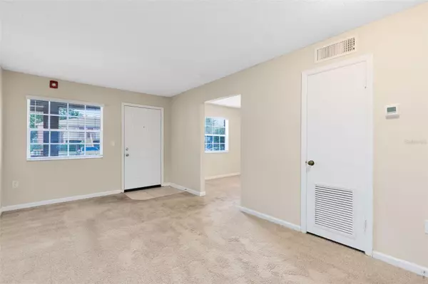 Maitland, FL 32751,2521 CAPER LN #101