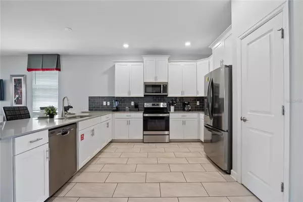 Davenport, FL 33896,641 PEBBLE BEACH DR
