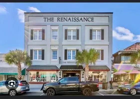 411 N DONNELLY ST #302, Mount Dora, FL 32757