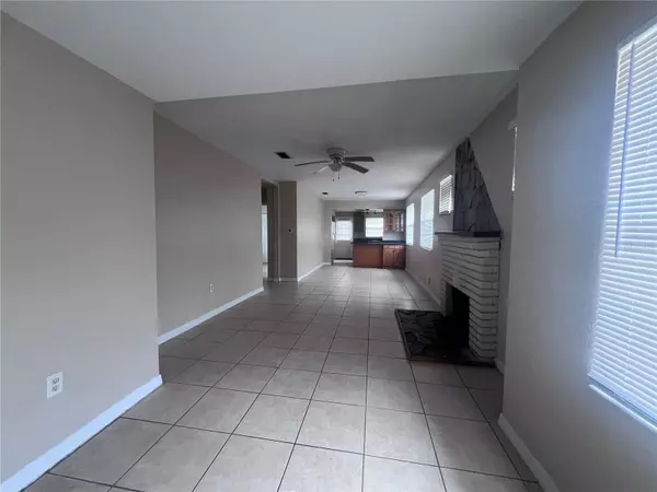 Eustis, FL 32726,918 S EUSTIS ST
