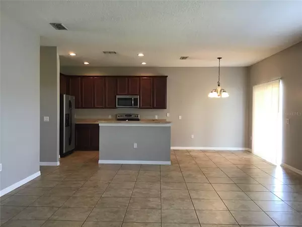 Kissimmee, FL 34744,3897 WOOD THRUSH DR