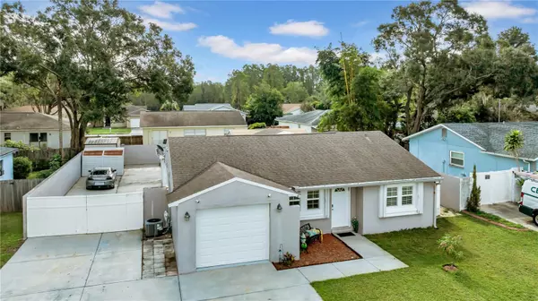 Lutz, FL 33549,1352 FOXWOOD DR