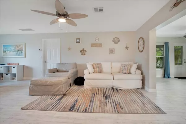 Nokomis, FL 34275,631 CORAL DR