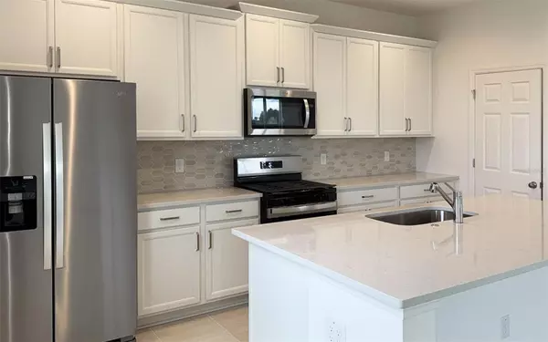 Howey In The Hills, FL 34737,6867 SPANISH IMPERIAL ST
