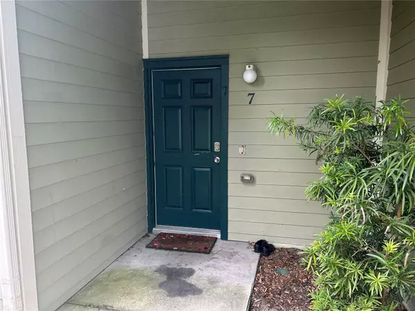 Orlando, FL 32808,3717 S LAKE ORLANDO Pkwy #07