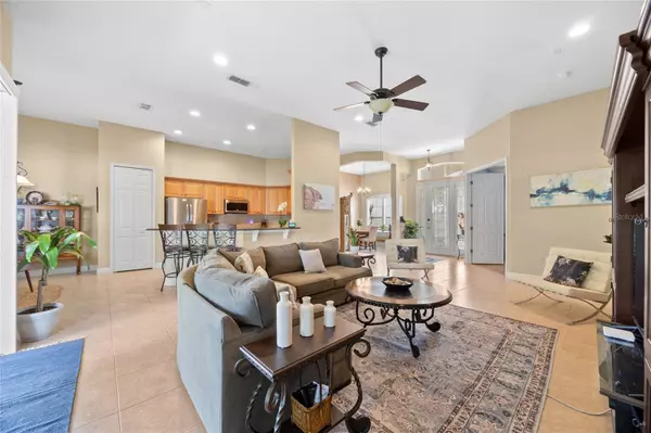 Kissimmee, FL 34746,3856 SHORESIDE DR
