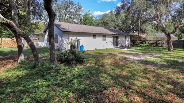 Oviedo, FL 32765,2963 MOORE DR