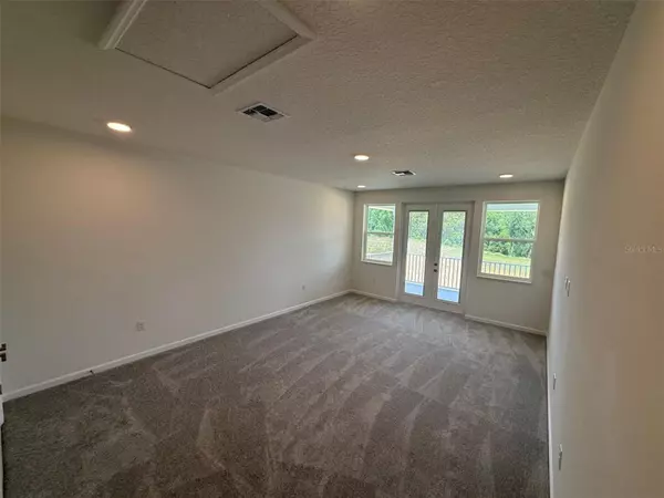 Apopka, FL 32703,903 POINTE EMERSON BLVD