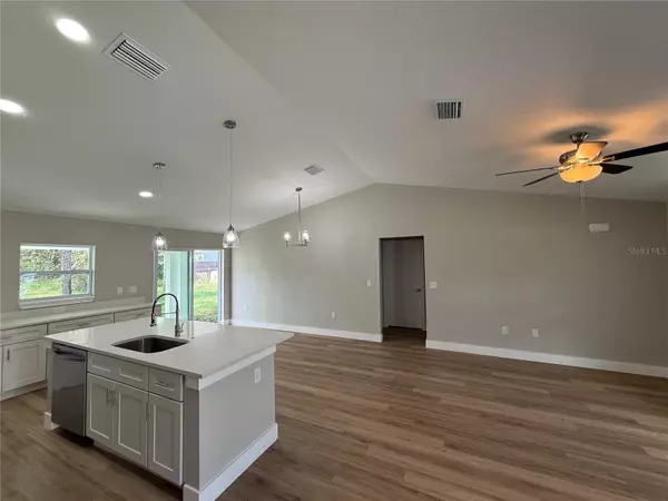 Citrus Springs, FL 34434,1884 W QUAKER LN