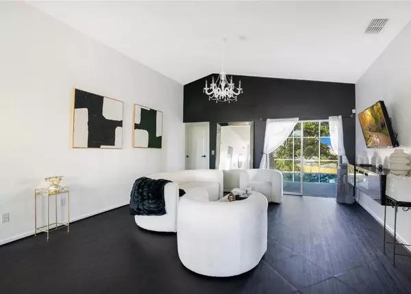 Orlando, FL 32835,8076 ASPENCREST CT