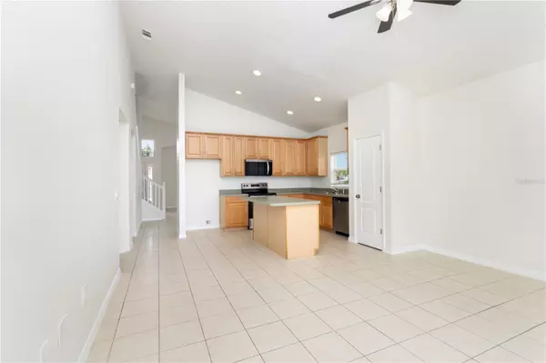 Kissimmee, FL 34741,768 HACIENDA CIR