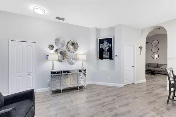Oviedo, FL 32765,1940 EMERALD GREEN CIR