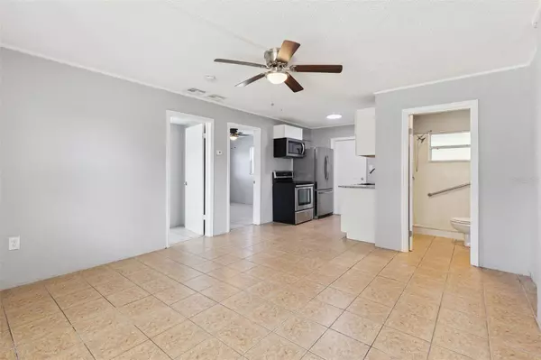 Tavares, FL 32778,1086 HIBISCUS CT #30