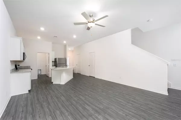 Dundee, FL 33838,696 POPPY LANE