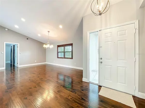 Windermere, FL 34786,9134 SABAL PALM CIR