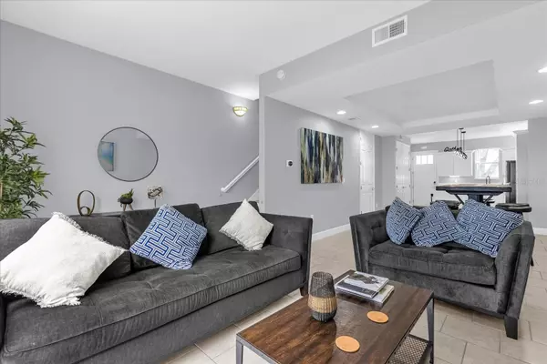 Kissimmee, FL 34744,627 CORNERSTONE DR