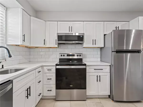 Winter Park, FL 32789,1250 S DENNING DR #213