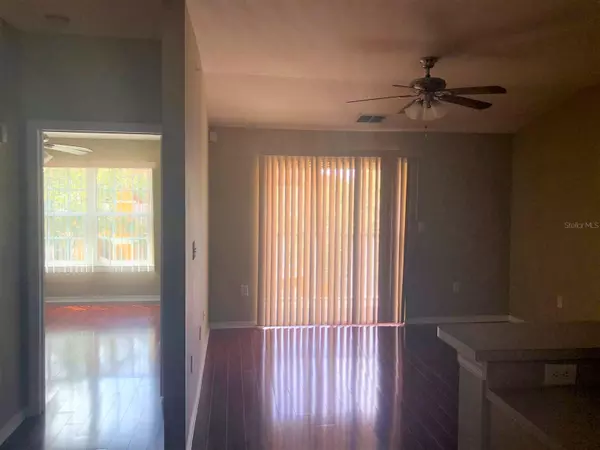 Orlando, FL 32811,5471 VINELAND RD #7310