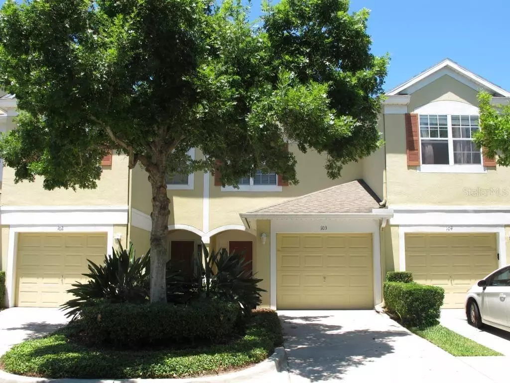 Orlando, FL 32835,6081 TWAIN ST #103
