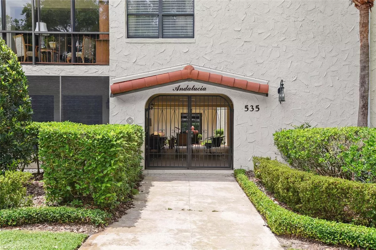 Winter Park, FL 32789,535 N INTERLACHEN AVE #305