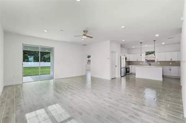 Leesburg, FL 34748,2211 SIMMONS AVE