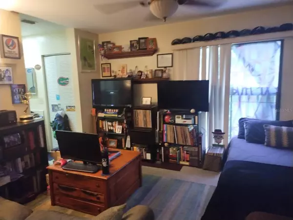 Pompano Beach, FL 33064,832 NW 47TH ST