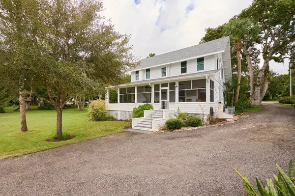 Lake Helen, FL 32744,261 N LAKEVIEW DR