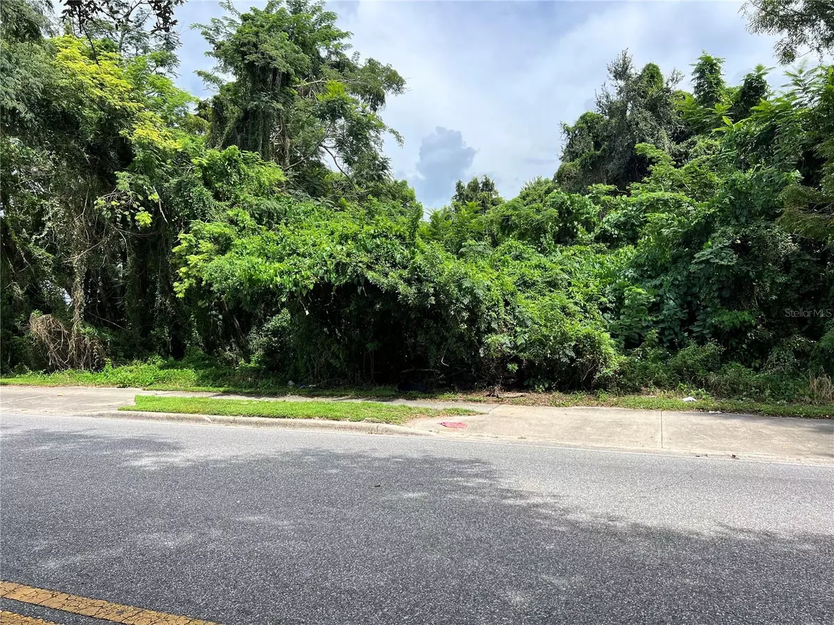 Orlando, FL 32811,379 N PINE HILLS RD