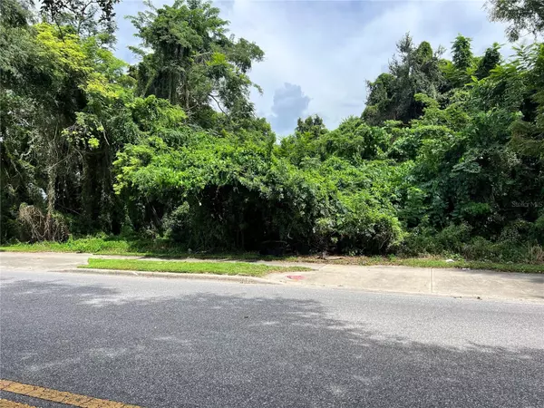 379 N PINE HILLS RD, Orlando, FL 32811