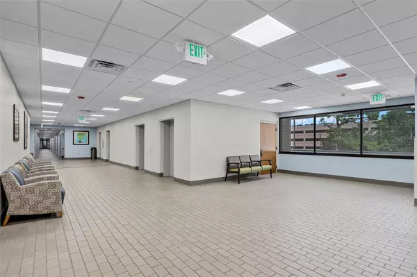 Altamonte Springs, FL 32701,661 E ALTAMONTE DR #231