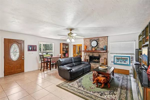 Gainesville, FL 32606,4924 NW 143RD ST