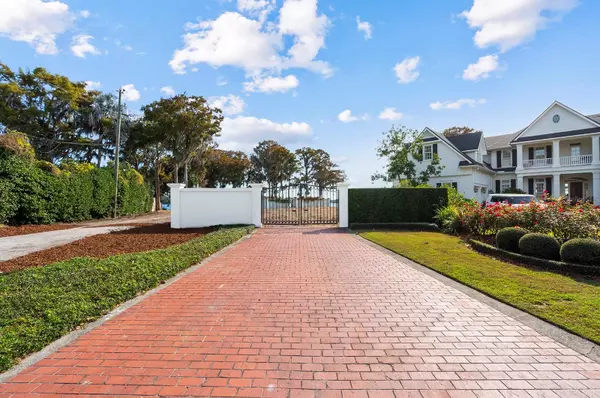 Maitland, FL 32751,125 WHITECAPS CIR