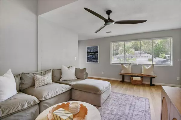 New Smyrna Beach, FL 32168,556 OLIVER DR