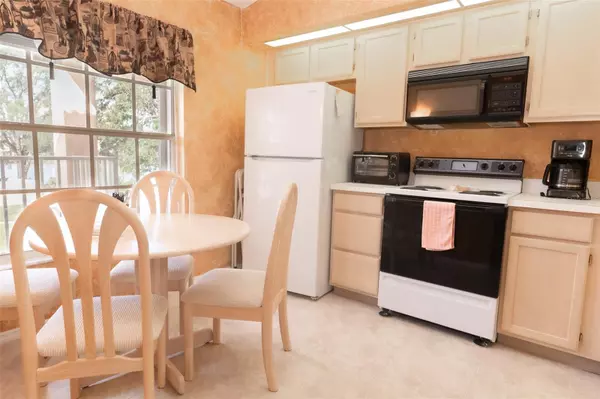 Orlando, FL 32824,13931 TIMBERLAND DR #202