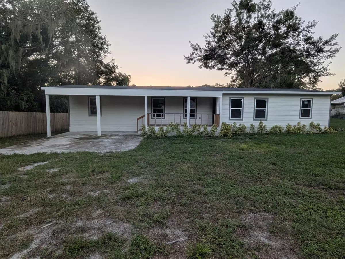 Eustis, FL 32736,40415 COUNTRY RD