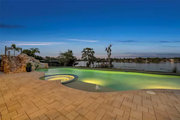 Oviedo, FL 32765,656 LONG LAKE DR