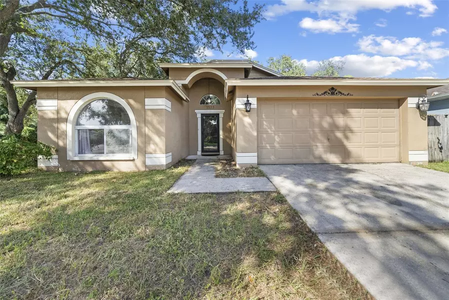1523 VERNON CT, Brandon, FL 33511