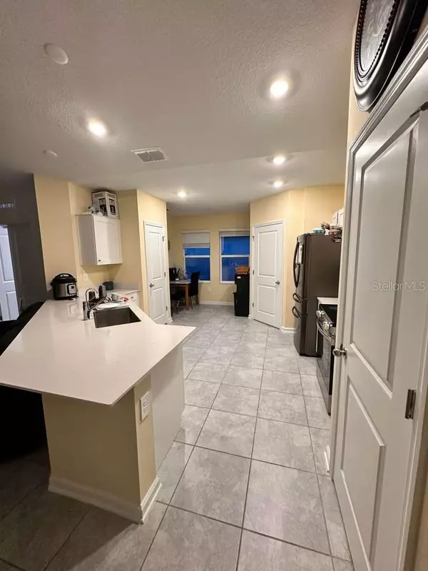 Haines City, FL 33844,684 SAND PINE LN