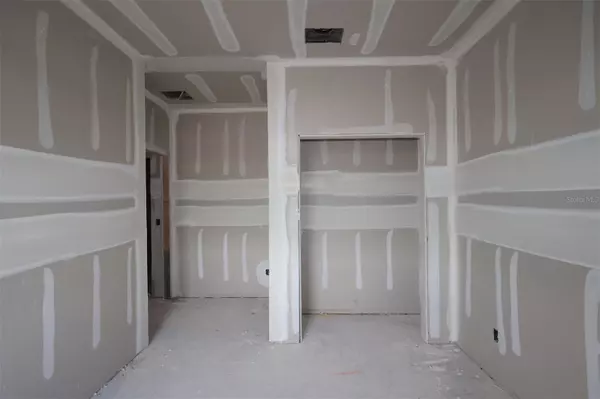 St Cloud, FL 34773,6771 YELLOW WARBLER BND