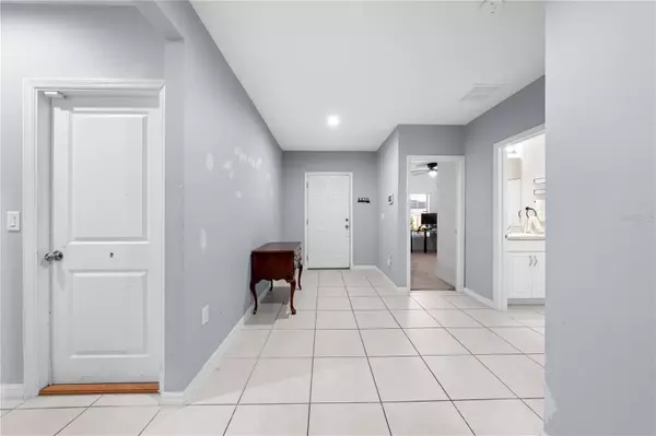 Davenport, FL 33837,608 MEADOW BEND DR