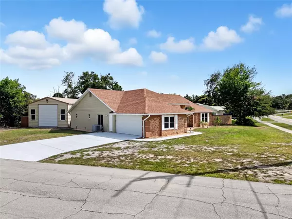 2355 FOUNTAIN RD, Deltona, FL 32738