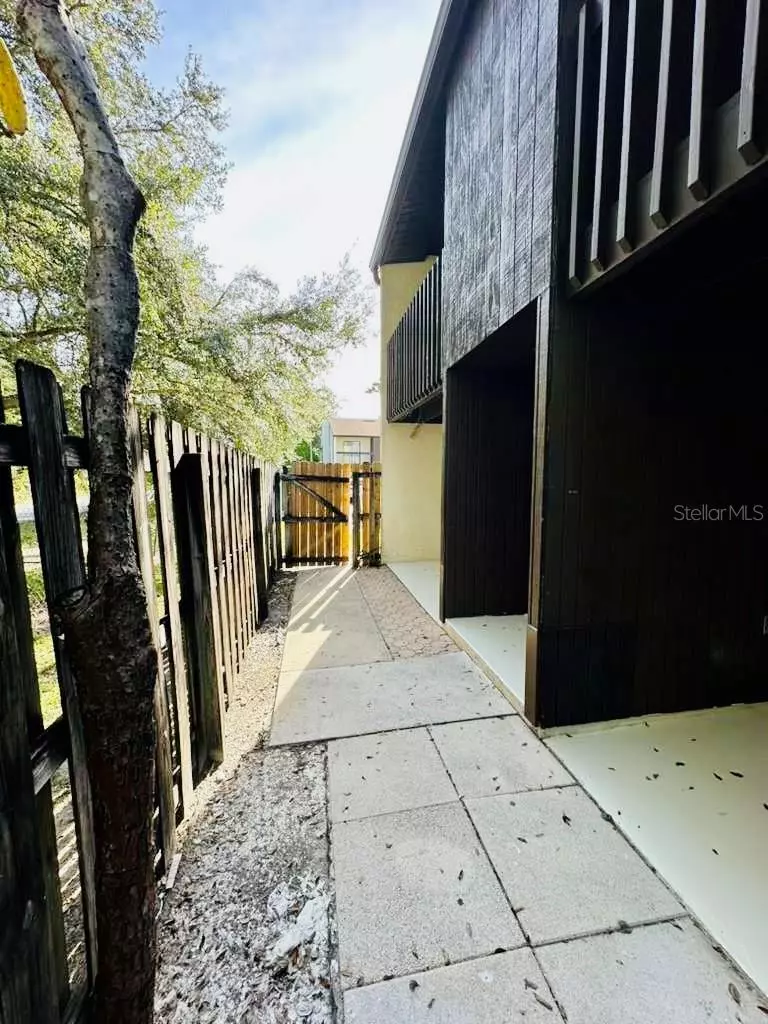 Kissimmee, FL 34741,2654 CROWN CT