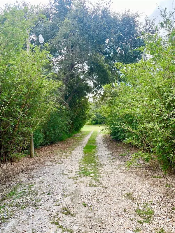 Groveland, FL 34736,8638 GARDEN WAY RD