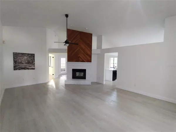 Apopka, FL 32703,1806 WATERBEACH CT