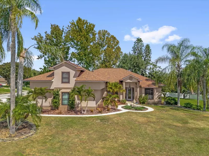 10537 VERSAILLES BLVD, Clermont, FL 34711