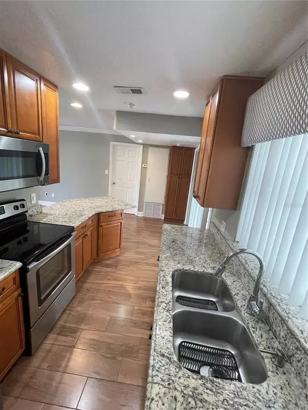 Fern Park, FL 32730,2301 SANDALWOOD DR