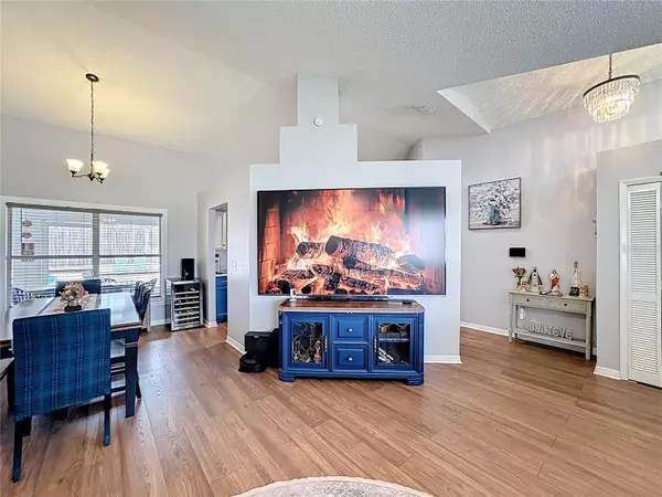 Apopka, FL 32703,1631 COUNTRY CT